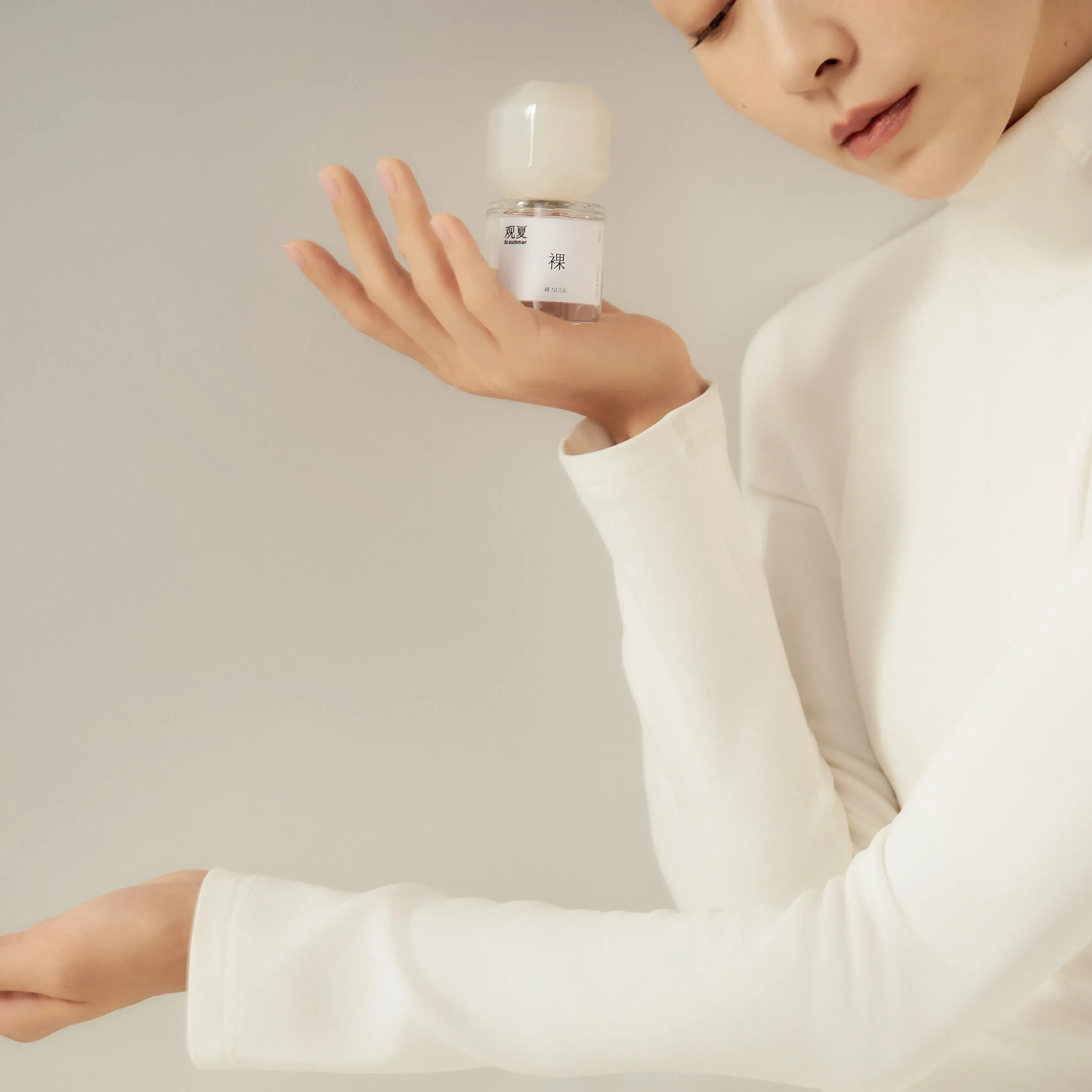 NUDE PERFUME - Image 4